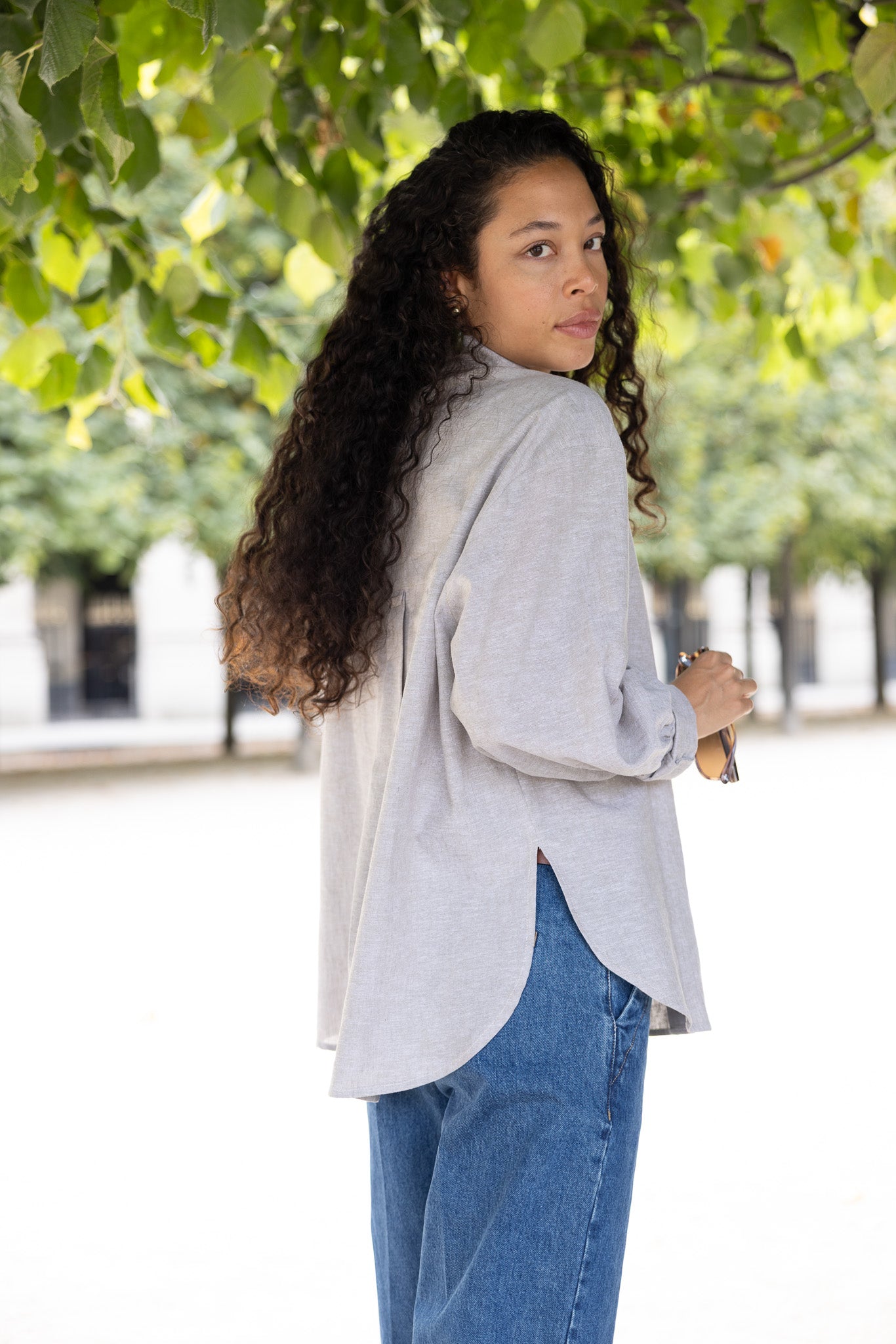 Chemise ADAMÉ – Beige / Gris sable